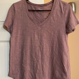 American Eagle Outfitters Women's Dusty Pink V-Neck Tee